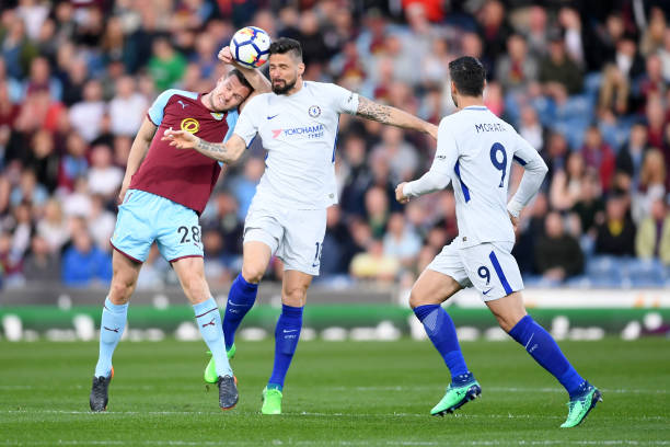 尤为令人瞩 尤为令人瞩